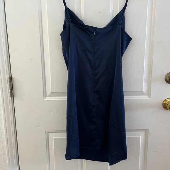 Urban Outfitters Woman's Navy Cowl Neck Slip Dress Sz XL - Picture 5 of 10